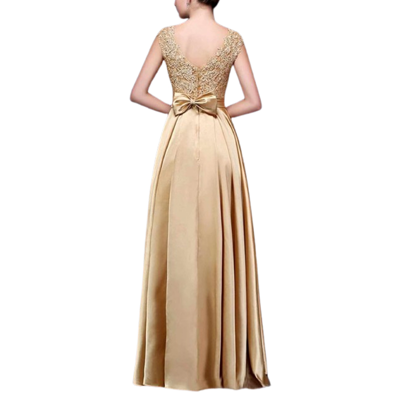 Elegancka satynowa sukienka maxi z koronką - obrazek 2