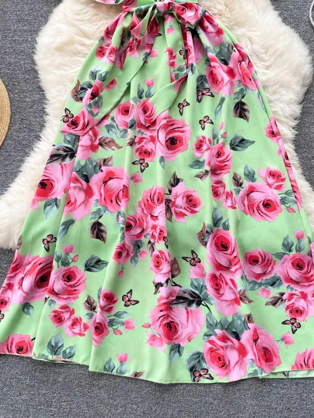 Sukienka midi w kwiaty na jedno ramię rozmiar S - obrazek 4