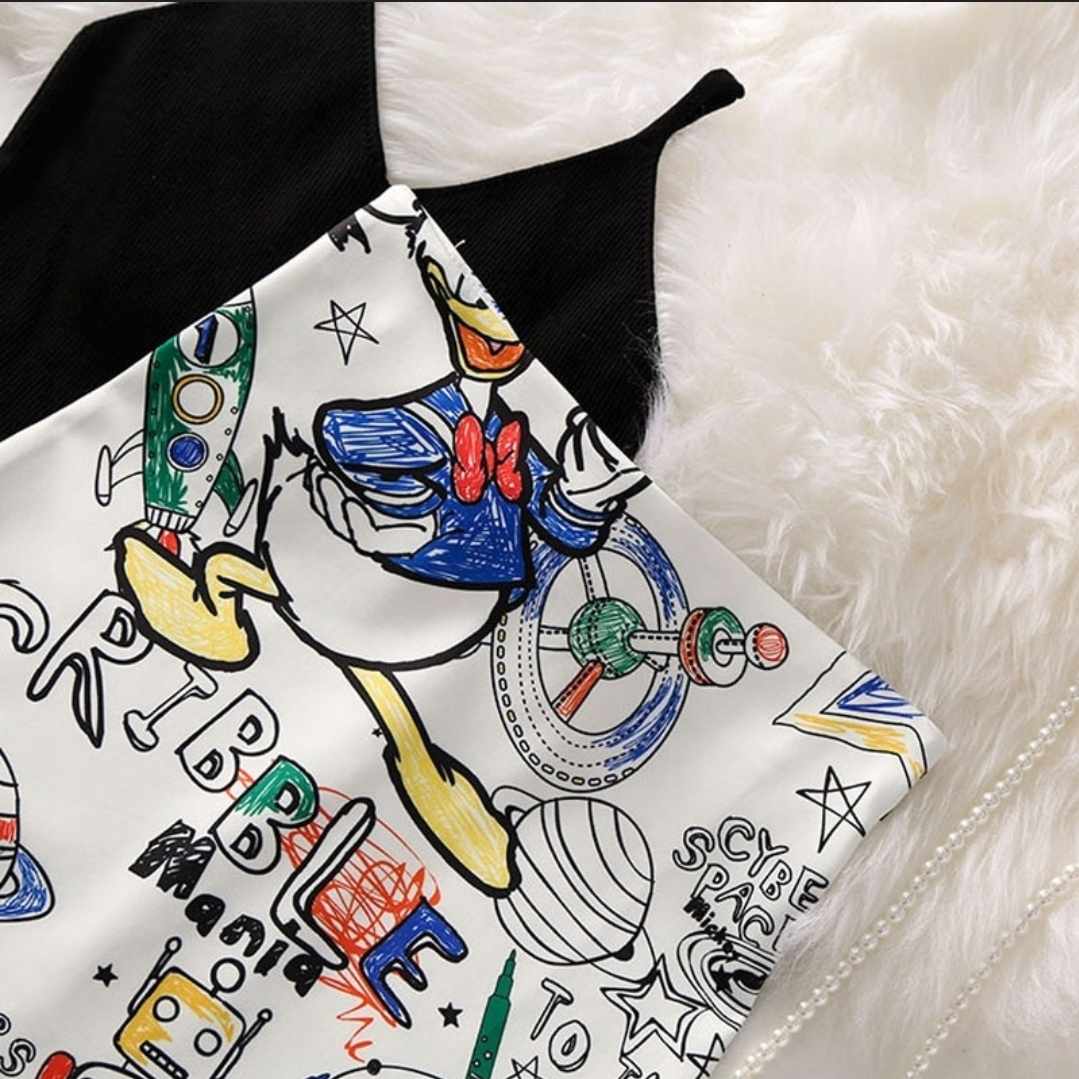 Ołówkowa spódnica z bajkowym motywem rozmiar L - obrazek 4