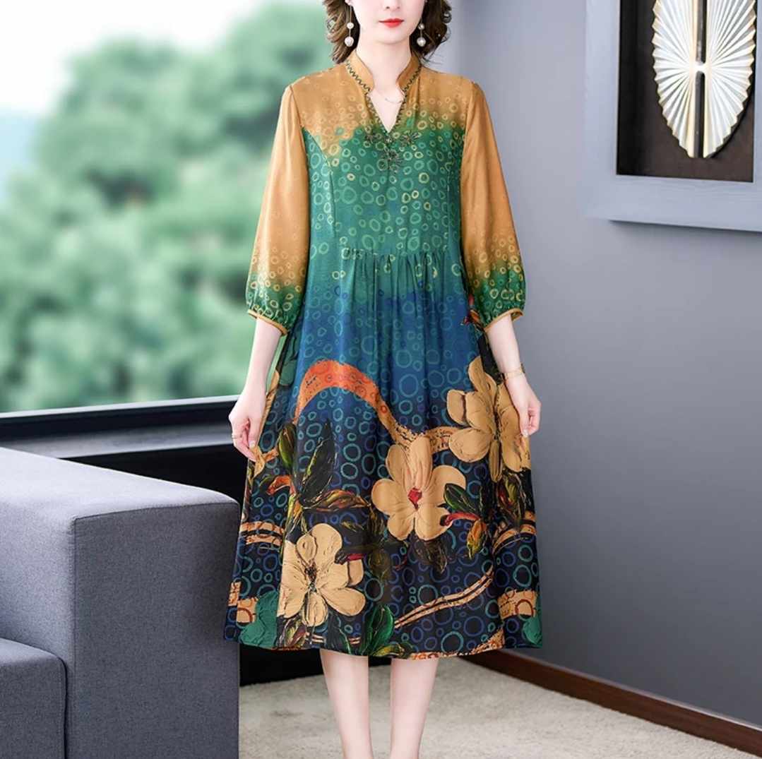 Luźna sukienka midi z nadrukiem rozmiar L/XL - obrazek 2