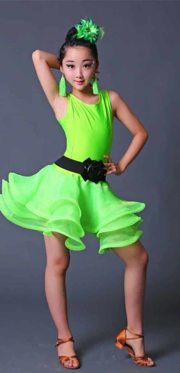 Sukienka do tańca latynoskiego w kolorze zielonym - obrazek 3