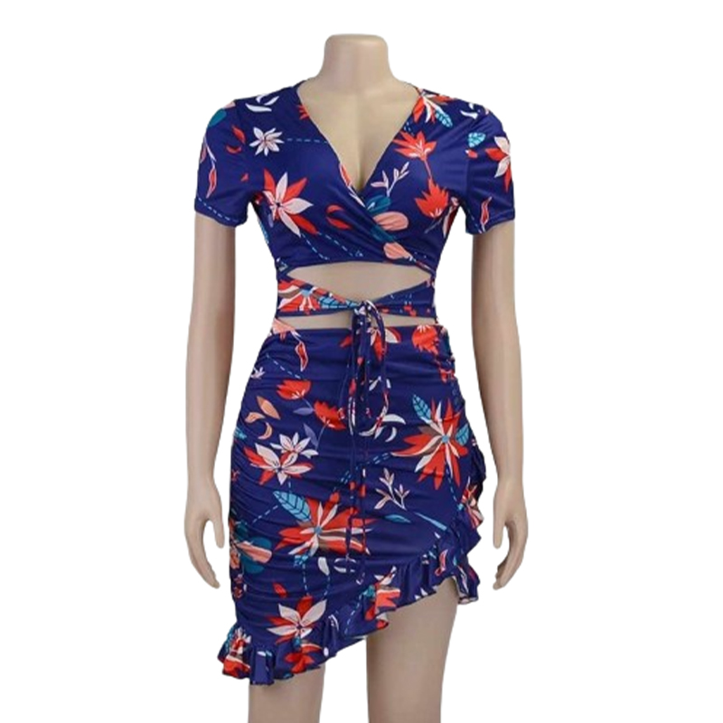 Sukienka z nadrukiem w kwiaty z falbanką rozmiar S