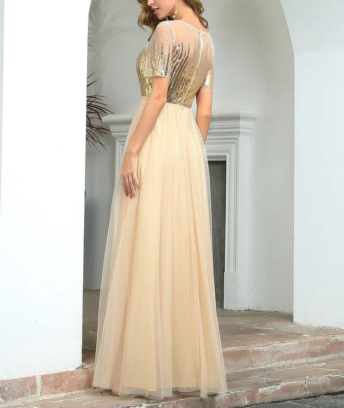 Elegancka sukienka maxi tiulowa z cekinami - obrazek 3