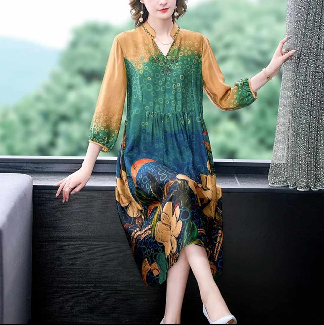 Luźna sukienka midi z nadrukiem rozmiar L/XL - obrazek 4