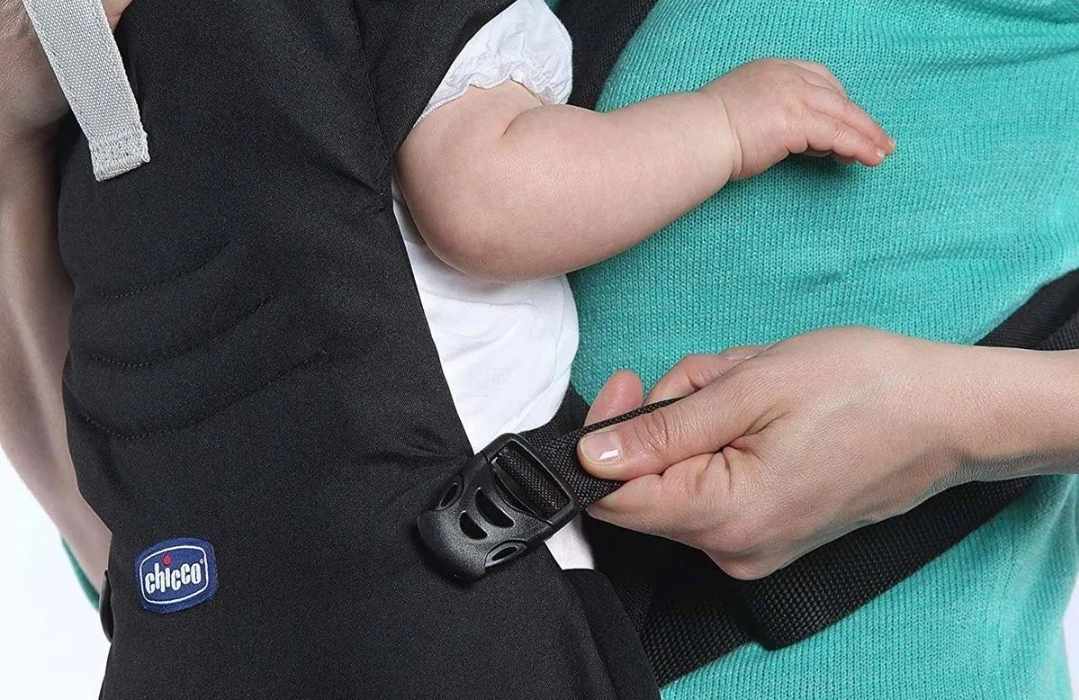 Nosidełko ergonomiczne w kolorze beżowym - obrazek 5