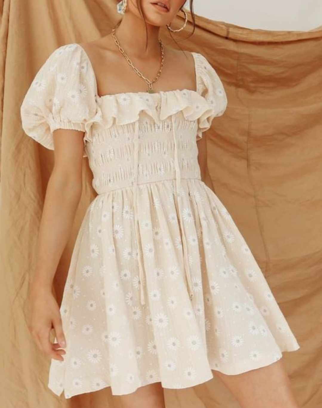 Sukienka letnia mini w kwiatki rozmiar S - obrazek 3