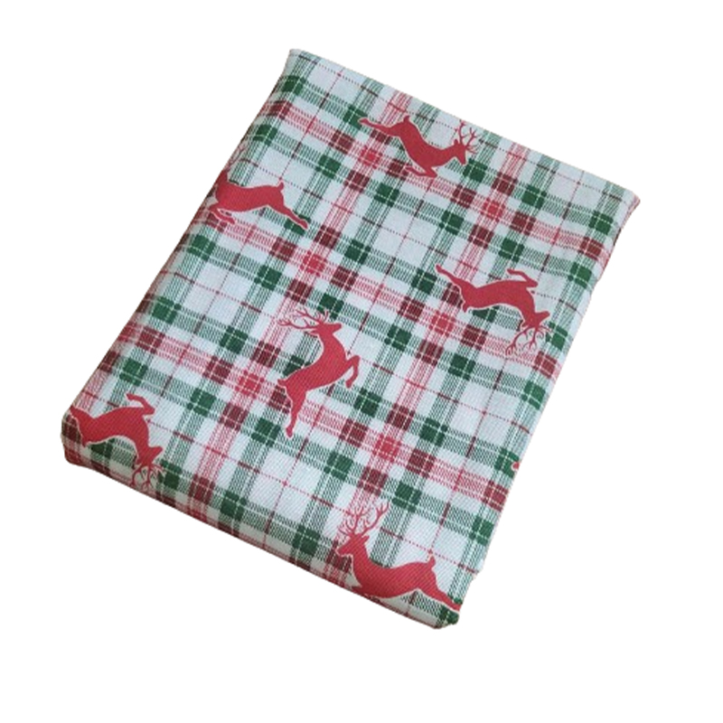 Obrus świąteczny wzór RENIFERY 135x235 cm