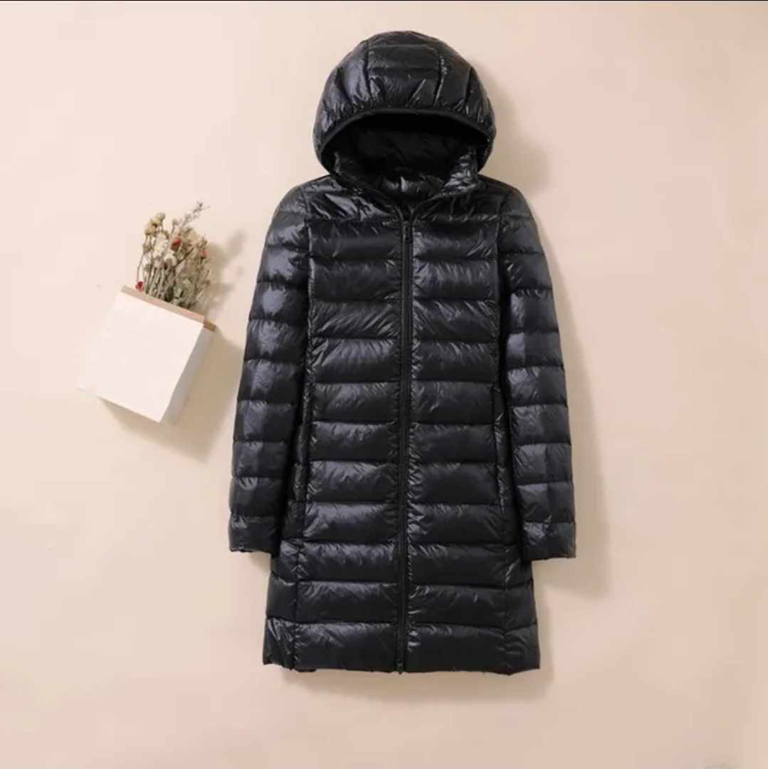 Damska ultralekka czarna kurtka przenośna - obrazek 2