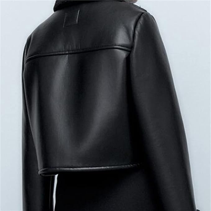 Damska krótka czarna kurtka ocieplana kożuszkiem - obrazek 7