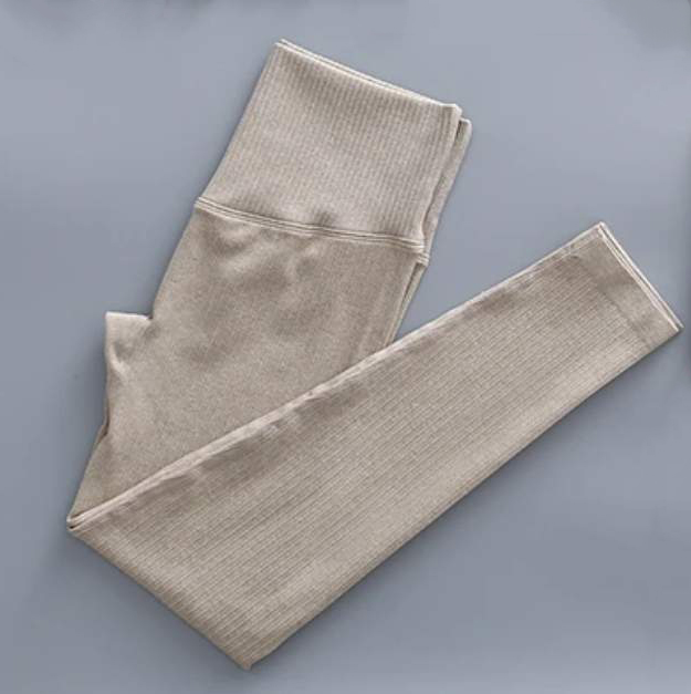 Beżowy 2-częściowy komplet sportowy rozmiar M - obrazek 5