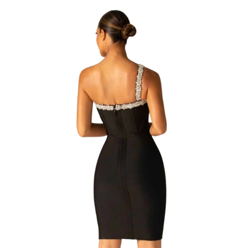 Elegancka czarna sukienka ze zdobieniami rozmiar S/M - obrazek 4